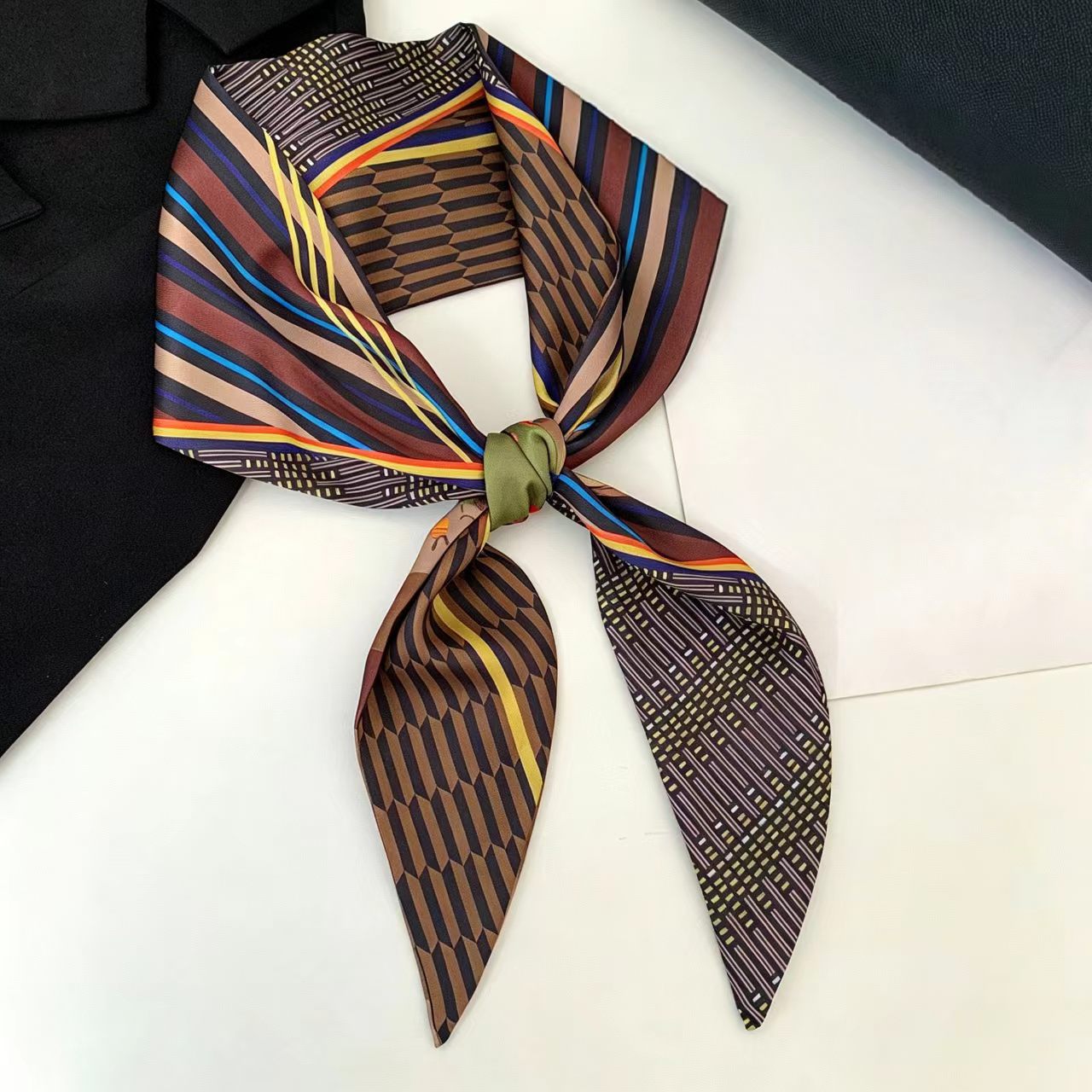 Silk Tie Woven - 高級プリントロングヘアリボンベベルシルクスカーフ女性ネクタイハンドバッグスカーフサテンスキニーヘッドスカーフレディーススカーフジーンズベルト