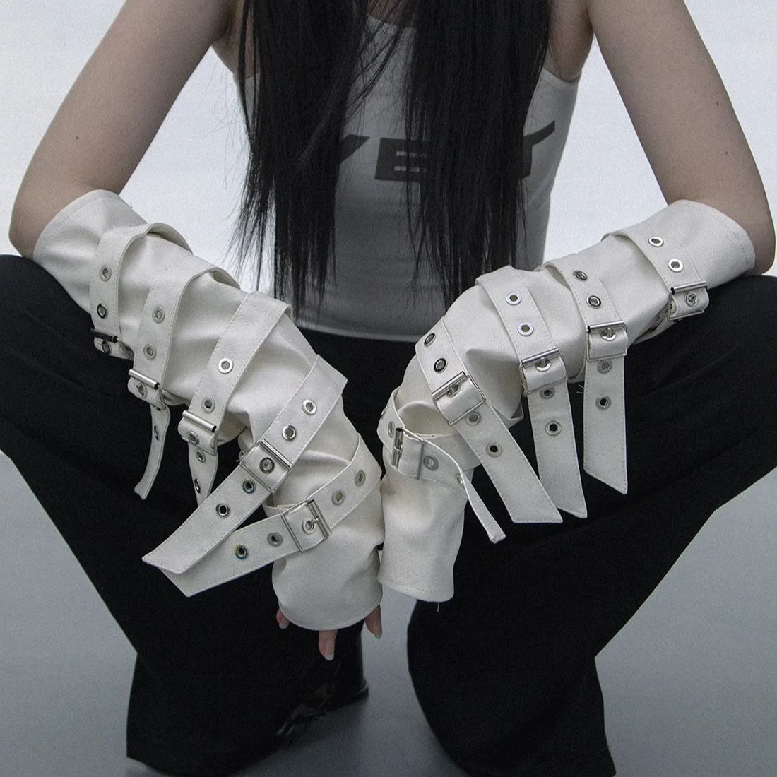Formal Glove Leather - 女性のファッションマットブラック Pu レザーロング指なしグローブガールズクラブパフォーマンスフォーマルパーティーダンスグローブ R2755