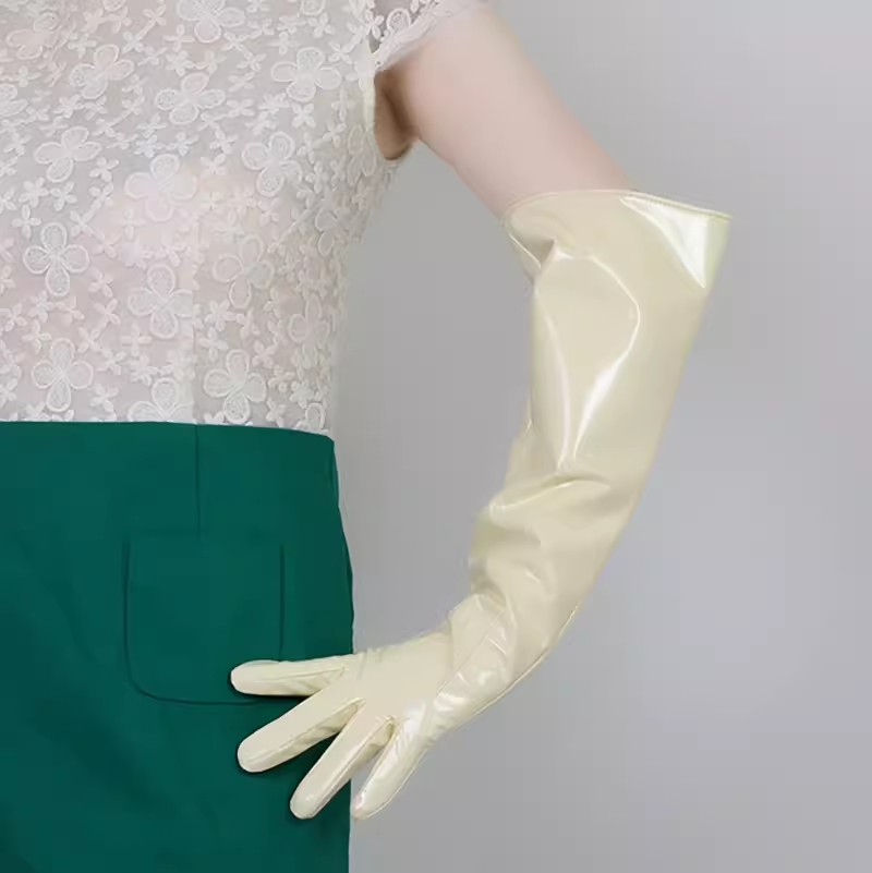 Formal Glove Leather - 女性のランウェイファッションパテントベージュPUレザーロンググローブレディースクラブパフォーマンスフォーマルパーティーダンスグローブ50センチR1178