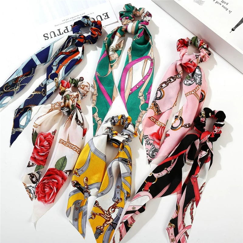 ボヘミアンスタイルの花柄のサテンリボン,伸縮性のあるヘアバン - Tie Bar Clip のレビューと価格