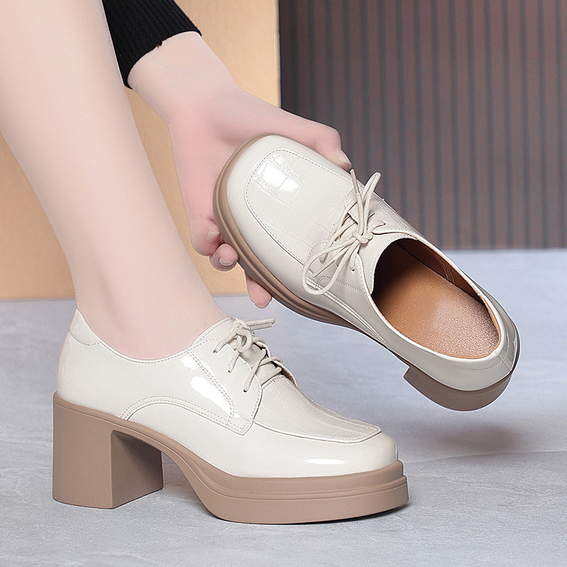 6.5cm エレガントで快適な深口ブライトレザーオックスフォ - Patent Leather Oxford のレビューと価格