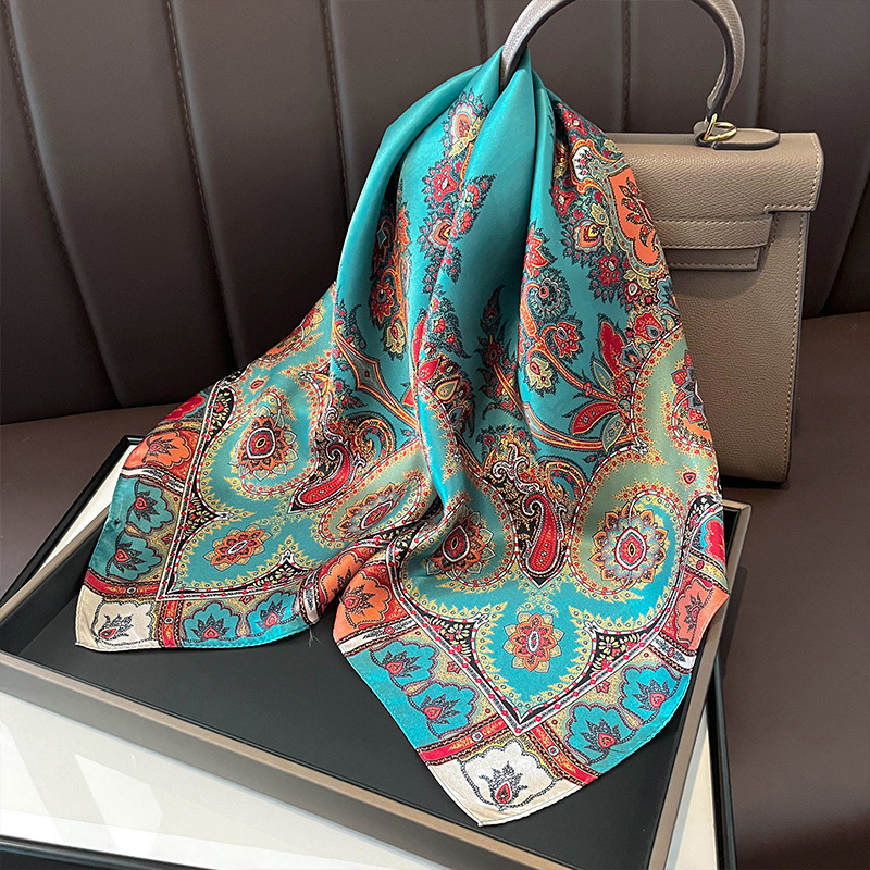 女性用フラワーシルキースカーフ,スクエアフォーマット,ラグジ - Silk Tie Woven のレビューと価格