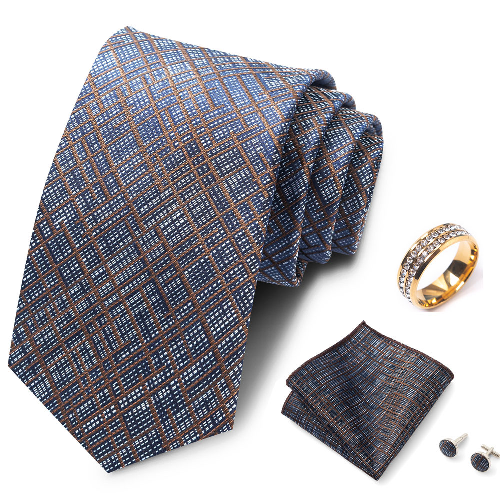 ストライプ柄のメンズネクタイセット、普段使いにスタイリッシュ - Mens Formal のレビューと価格