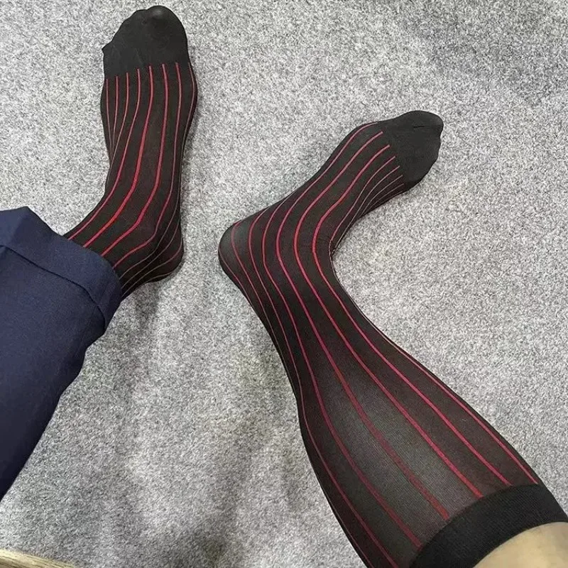 メンズストライプソックス、超薄シルクフォーマルドレススーツ用 - Men'S Formal Attire のレビューと価格